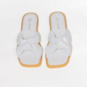 Natalia Mules White